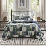 Madison Park Reversible Quilt Cabin Lifestyle Plaid Design - All Season, Breathable Coverlet Bedspread Bedding Set, Matching Shams, Full/Queen(90"x90"), Green/Navy 3 Piece