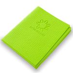 Primasole Folding Travel Yoga Mat Foldable Light Weight Easy to Carry to Workout Fitness Class Beach Park Travel Picnics 4mm Thick Lime Green Color PSS91NH028A