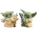 Star Wars The Bounty Collection Series 5 Grogu Figures 2 Pack with Loth Cat, Grogu Discovers Darksaber for Ages 4 and Above, 5.5 cm