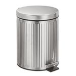 mDesign Small Modern Fluted 5 Liter/1.3 Gallon Round Metal Lidded Step Trash Can, Compact Garbage Bin with Removable Liner Bucket and Handle for Bathroom, Kitchen, Craft Room, Office - Brushed/Chrome