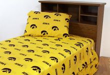 College Covers Everything Comfy Iowa Hawkeyes Queen Sized 4 Piece Sheet Set, Team Color Background, 1 Flat Sheet, 1 Fitted Sheet, 2 Pillowcases