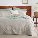 Bedsure Boho Quilt King Size Grayish Linen, Modern Geometric Stitched Pattern, Ultra Soft and Lightweight Bedding Set for All Seasons, 3 Pieces, 1 Quilt and 2 Pillow Shams