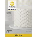 Wilton 2201-2513 White Fondant Icing, Decorator Preferred, Ready to Use, 680g (24oz)