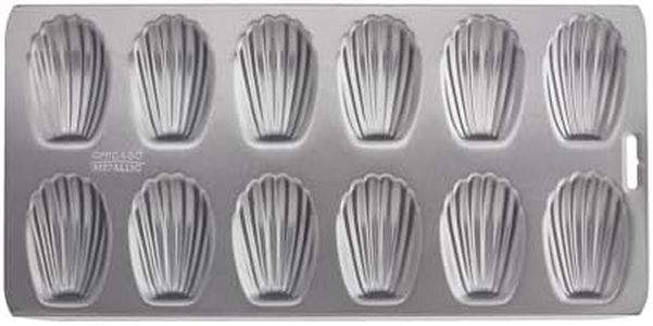 Chicago Metallic Professional 12-Cup Non-Stick Madeleine Pan, 15.75-Inch-by-7.75-Inch