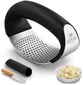 Zulay Kitchen Knoblauchpresse Wippe aus Edelstahl, Premium Knoblauchpresse mit Schäler und Schaber - Komfortabler Griff, Knoblauch Wiegepresse, Edelstahlring Knoblauchwippe Garlic Press (Schwarz)