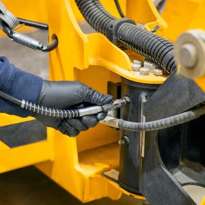 Sealey 12V Cordless Grease Gun – Portable Battery-Powered Tool