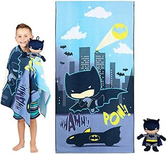 Franco Batman Kids Bath/Pool/Beach Super Soft Mesh Scrubby Toy Loofa and Microfiber Towel 2 Piece Set, 50 in x 25 in