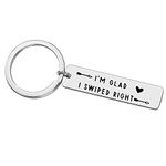 Funny Couple Keyring Gifts Anniversary Keychain for Boyfriend Girlfriend New Relationship Gifts Inspirational Birthday Valentine's Day Wedding Gift For Wife husband I'm Glad I Swiped Right Keyring
