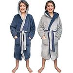 HOMELEVEL Kids Fleece Dressing Gown - Childrens Reversible Bathrobe for Boys or Girls - Machine Washable Polyester Sherpa Robe with Hood for Children