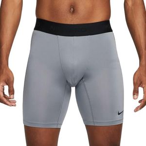 NIKE Men's