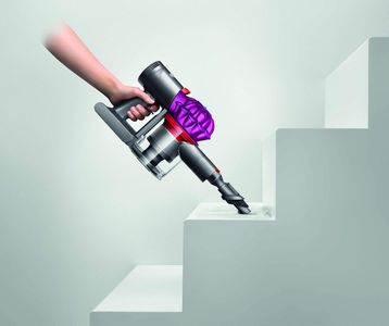 Dyson V7 Motorhead Cordless Stick Vacuum Cleaner – Lightweight, Powerful