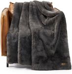 UGG 16802 Euphoria Plush Faux Fur Reversible Throw Blanket for Luxury Hotel Style Couch or Bed Blankets Cozy Machine Washable Luxurious Fuzzy Fluffy Sofa Throws, 178 x 127-cm, Charcoal