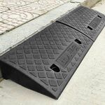Saffory Kerb Ramps 9cm Height, 2PCS Curb Ramp for Vehicles, Heavy Duty Threshold Ramp for Wheelchairs, Curb Ram for Driveway, Mobility Scooter/Step,(50x27x9cm) X2