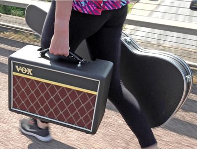 Vox Pathfinder 10 Electric Guitar Combo Amplifier – 10W