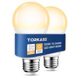 Torkase Dusk to Dawn Light Bulbs, 13W E27 Led Light Sensor Bulb 100W Equivalent, 3000K Warm White Auto On/Off Dusk Till Dawn Bulbs for Outdoor Garage Awning Light, 2 Pack