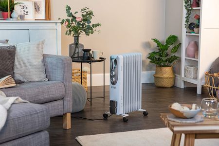 Russell Hobbs 2000W Oil-Filled Radiator Heater – Portable Electric