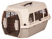 Amazon Basics Hard-Sided Dog and Cat Kennel, Single-Door Travel Pet Carrier with Metal Wire Ventilation, 23.6 x 15.7 x 13.0 inches / 60 x 40 x 33 cm (L x W x H)