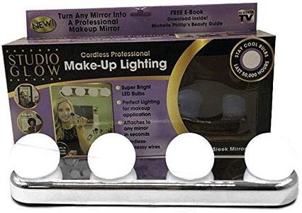 Suukee Make Up Light,Studio Glow Vanity Make Up Lighting Cordless Professional Super Bright 4 LED Bulbs [2018 New] Portable Cosmetic Mirror Light Kit As Seen on TV