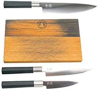 Kai Wasabi Black 67 W14 Couteau de chef Coffret cadeau, japonais Couteau de cuisine 20 cm, Très aiguisé Couteau de chef 15 cm, couteau d'office 10 cm+ Planche à Découper en vieux Poignées 25 x 15 cm