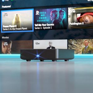 Manhattan T4 4K TV Box – Black Streaming Media Player