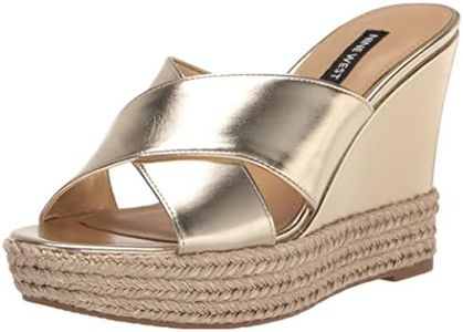 NINE WEST Women's Hues Wedge Sandal, Gold 710, 10
