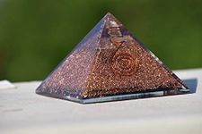 OrgoniteShop Copper Orgone Pyramid | Powerful Orgone Energy Generator for Vastu Correction | Chakra Healing Crystal with Copper Dust & Quartz Point