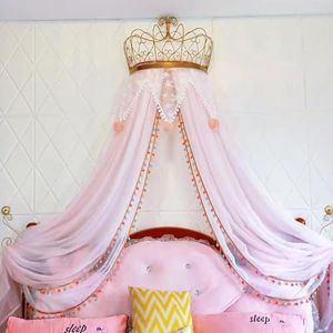 LIANGQIANJIN Bed Canopy for Girls, Princess Bed Canopy with Lights & Elegant Metal Crown, Enhances The Charm of Your Child's Bedroom, Serving as Both Mosquito Netting and a Romantic Canopy (Pink)