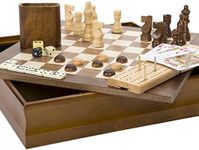 Hey! Play! 7-in-1 Classic Wooden Board Game Set – Old Fashioned Family Game Night Cards, Dice, Chess, Checkers, Backgammon, Dominoes and Cribbage (12-HY2691)