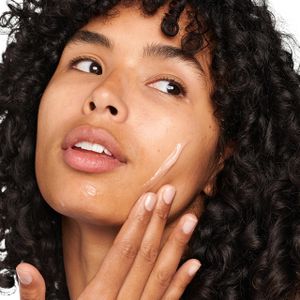 Clinique Moisture Surge 100H Oil-Free Face Moisturiser – Hyaluronic Acid & Aloe Vera, Hydrating for All Skin Types