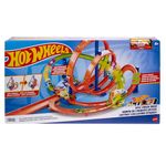 Hot Wheels -Track Set, Epic Crash Dash with 5 Crash Zones, Motorized Booster and 1 Hot Wheels 1:64 Scale Toy Car, Easy Storage, HTP55