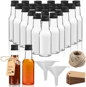 CYIOU 30 Pezzi Bottigliette Liquore Mignon 50ml Mini Bottiglie Alcolici Riutilizzabili Mini Bottiglie Plastica con 2 Mini Imbuti 30 Etichette E 1 Rotolo di Corda per Matrimoni e Feste Viaggi