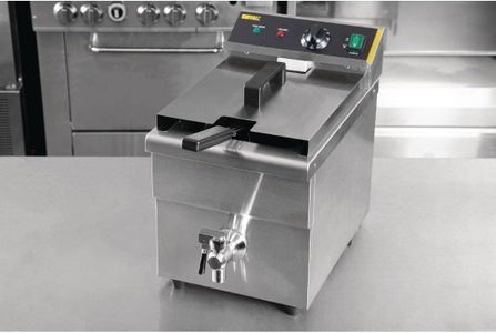 Buffalo Induction Fryer 7.5L – 3kW Commercial Deep Fryer