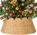 StorageWorks 24" Scalloped Christmas Tree Collar, Wicker Christmas Tree Base Skirt with Water Hyacinth, Rustic Tree Ring Stand Cover for Christmas Home Party Farmhouse Artificial Trees Décor