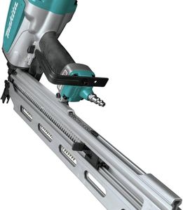 Makita Framing Nailer – Pneumatic Heavy-Duty Nail Gun