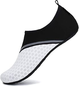 SAGUARO Chaussure d'eau à Pieds Nus Femmes Chaussures de Natation pour Hommes Mesh Respirant Slip-on Antidérapant Chaussures Aquatique Intérieur Extérieur, Blanc 38/39