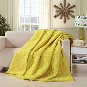 DaDa Bedding Sunny Delight - Dual-Sided Vibrant Yellow Quilted & Sherpa Throw Blanket, All-Season Comfort, Twin Size 63" x 90