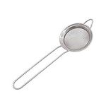 TRIXES Tea Strainer - Loose Leaf Tea Sieve - 6.7cm Diameter - Small Metal Kitchen Utensil - Mini Mesh Sifter with Handle - Filter for Straining Tea Leaves