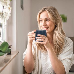 APEKX Self-Heating Mug – Navy Blue, Temperature Control
