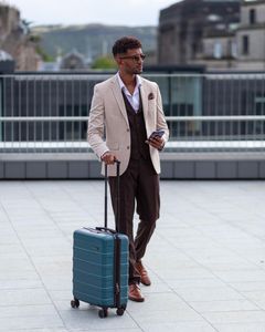 Cabin Max Anode 55x40x20 Cabin Suitcase – Lightweight 8-Wheel Carry-On with Lock, Wet Pocket, 40L