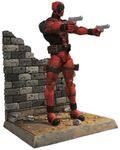 Diamond Select - Marvel Select Action Figure Deadpool