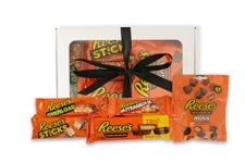 Reeses Chocolate Gift Box | Reese's Peanut Butter Chocolate Hamper | Reese American Candy Gift Set Selection | American Sweet Hamper gift box by Xenevo®