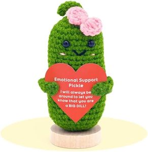 PICKLE BUDDIES Positive Pickle with Heart - Emotional Support Crochet Dolls Positive Vegetable Crochet Gifts Handmade Emotional Support Plush for Anxiety & Stress Relief Desk Decor