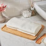 amazon basics Bamboo Cotton Bath Towel | 600 GSM | Ultra-Absorbent | Quick Dry | Super Soft (White)