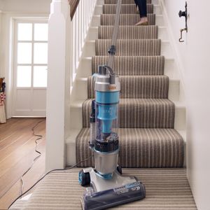 Vax Air Stretch Pet Vacuum Cleaner – Lightweight Upright for Homes