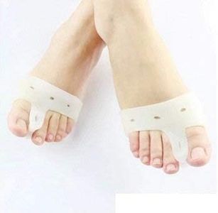 Cyrox Silicon Foot Fingers Toe Separator Stretchers Straighteners Protector | Bunion Correction Toe Separator (2 Pair -Free Size) (2)