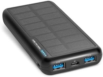 SBS Solar PowerBank, 10.000mAh – Powerbank mit Solarpanel, Schnellladefunktion, Intelligent Charge (IC), Lade-LED, 1x USB-C, 2X USB-A, tragbares Ladegerät für unterwegs, kompaktes Design, Schwarz