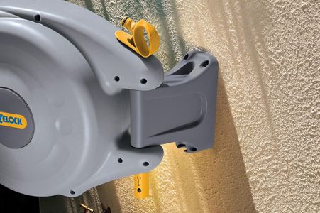 Hozelock Mini Auto Reel Hose Pipe – Compact Retractable Garden Hose