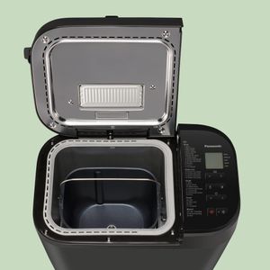 Panasonic Automatic Bread Maker – 30 Programs, Nut Dispenser, Gluten-Free, Black