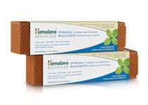 Himalaya Botanique Complete Care Whitening Toothpaste, Simply Peppermint, Fluoride-Free for a Clean Mouth, Whiter Teeth and Fresh Breath, Vegan, 150 ml (5.29 oz), 2 Pack