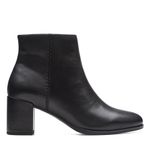 Clarks Women's Freva55 Zip Chukka Boot, Black Black Leather, 7 UK